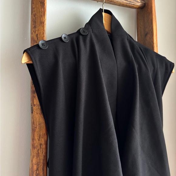L’Autre Cote GGD Japanese Sleeveless Black Dress / Overlay - Picture 13 of 17